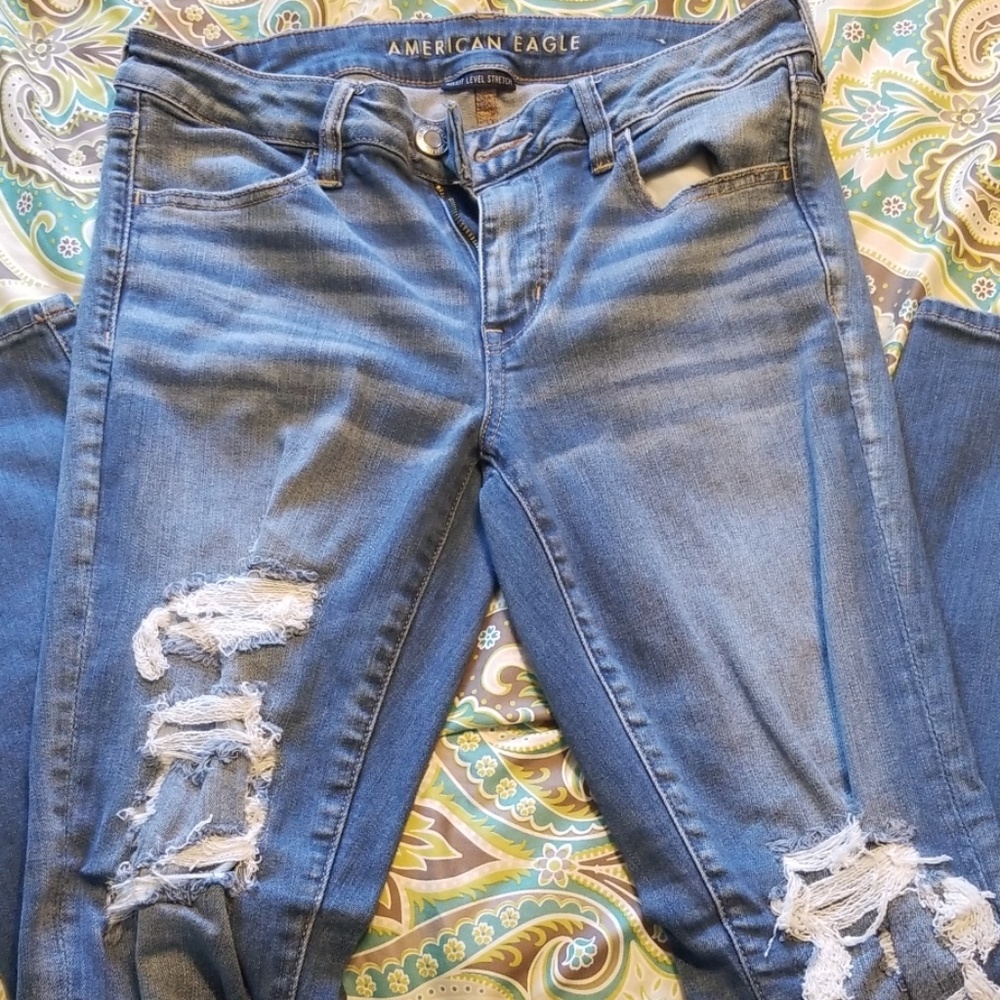 American Eagle Distressed Jeggings